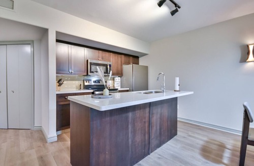 Oro-Medonte Condo | Highland Hideaway 2BR Condo Pool & Spa Daily