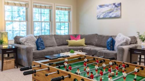 Lake Harmony House | Highland Hideaway by AvantStay