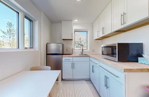 Snowmass Village House | Highland Hideaway