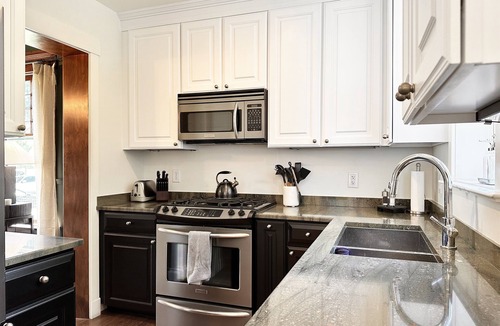 Victorian Village House | Highland House Columbus