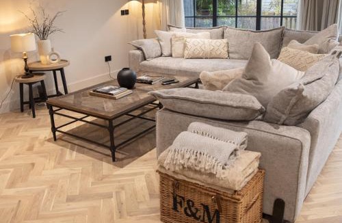 Lochearnhead House | Highland House