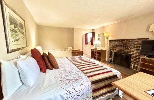 Townsend Hotel | Highland Manor Inn