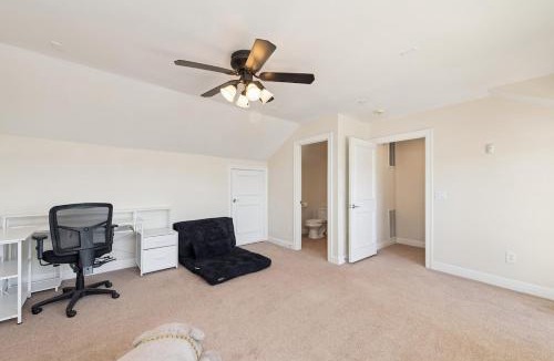 Oak Lawn House | Highland Park, Oak Lawn Dallas Townhome
