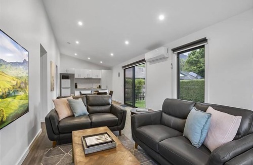 Bright Apartment | Highland Valley Cottage 2