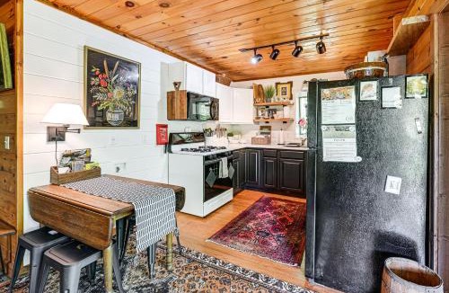 Highlands House | Highlands Cabin| Tubing, Trails & Highlands Charm