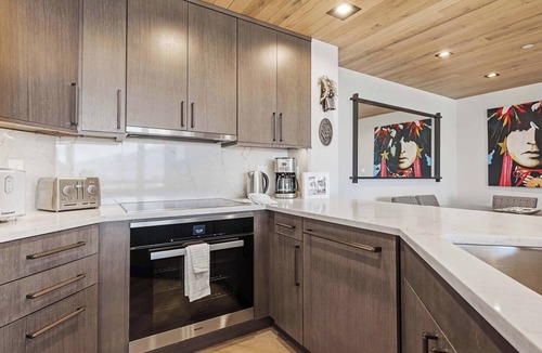Highlands Townhomes Condo | Highlands Westview 208