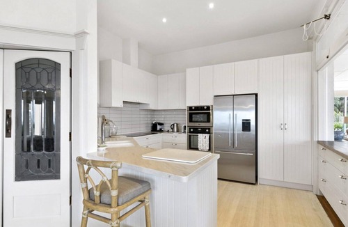 Anglesea House | Highlight On Harvey - Anglesea