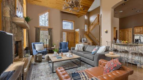 Highland Meadows House | Highline by AvantStay