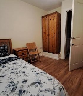 Hatfield Apartment | Highly Comfortable Home