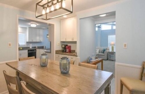 Montego Bay House | Highly sought after Montego Bay Community, 2 Large Outdoor Community Pools, Tennis, off 130th St.!