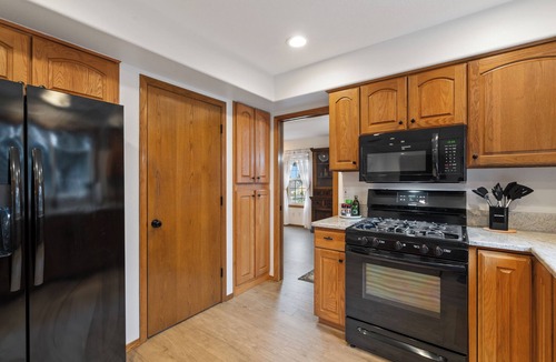 Vancouver House | HIGHLY sought, HIGHLY ranked, spacious 4 bdrm home with unbeatable location