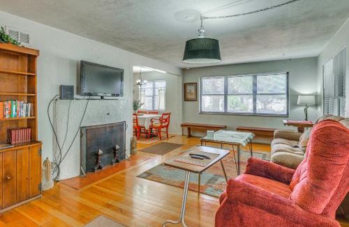 Roswell House | Highly Walkable Area! Charming Roswell Bungalow