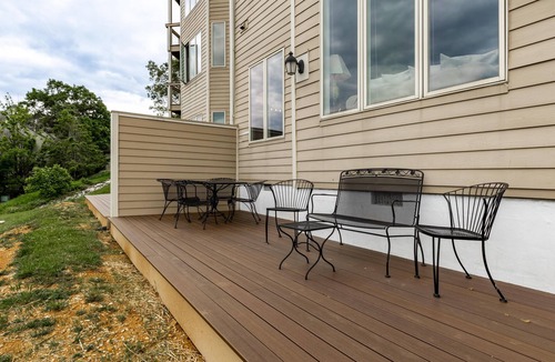 Chestnut Springs Condo | Highridge Court 08 with Wintergreen Advantage