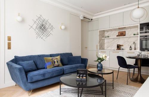 Faubourg-du-Roule Apartment | HIGHSTAY - Luxury Serviced Apartments - Arc de Triomphe