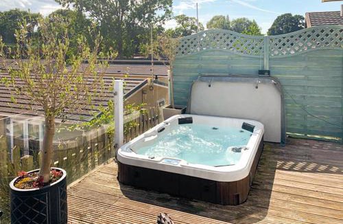 North Walsham Cabin | Highview