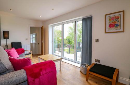 Chesterfield House | Highview Stables