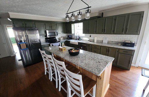 Bruceton Mills House | Highwater Hideaway