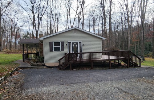 Bruceton Mills House | Highwater Hideaway