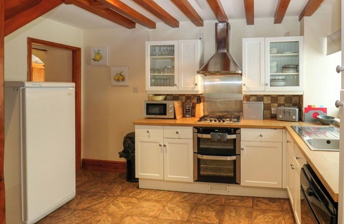 Hoylandswaine Cottage | Highwood Lodge