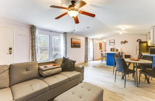 New Waverly House | Hike, Bike & Boat: Peaceful Piney Woods Home!