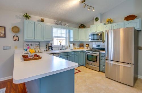 Timberville House | Hike & Explore: Scenic Timberville Ranch Retreat!