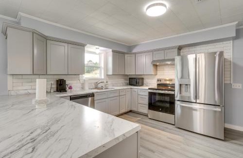Mountain View House | Hike, Fish & Boat: Secluded Mountain View Home