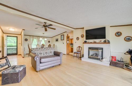 Atlanta House | Hike, Fish, Golf & More: Family Getaway in Atlanta