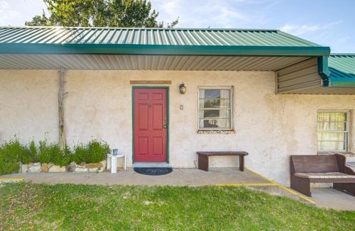 Whitney Apartment | Hike, Fish & More: Quaint Lake Whitney Retreat