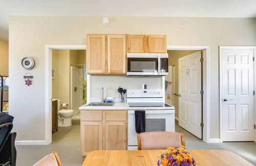 Richland Apartment | Hike & Fish! Ozarks Studio on Multi-Unit Farm