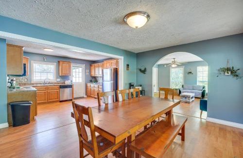 Winona House | Hike, Fish & Ride: Pet-Friendly Huntsville Home