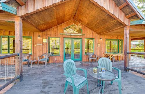 Superior House | Hike, Fish & Unwind: Remote Escape in Montana