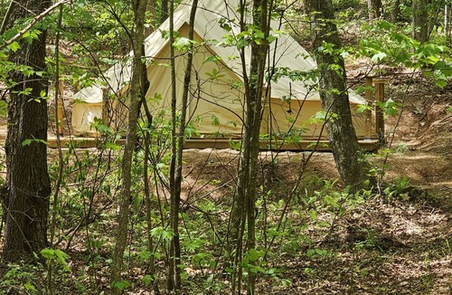 Turtletown RV Rental | Hike-In Stargazer Tent in Secluded "Hollar"