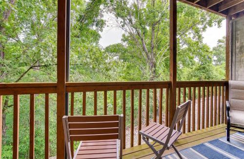 Notch Estates House | Hike & Leaf Peep! Condo 2 Mi to Silver Dollar City