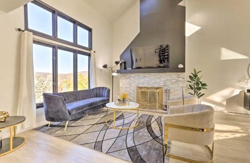 Vernon Apartment | Hike, Ski and Golf Mtn-View Codo in Vernon Township