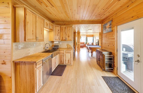 Patten House | Hike, Ski & Explore: Patten Home w/Pool Table!