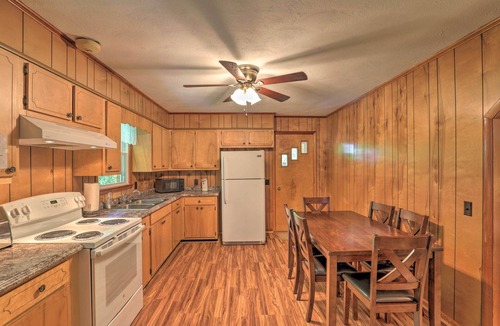 Marshall House | Hike the Appalachian Trail! Serene Marshall Cabin