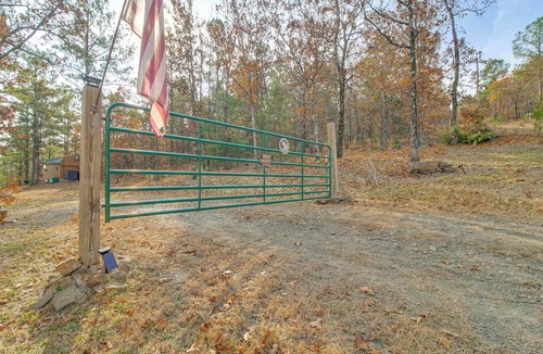 Summerfield Cottage | Hike the Ouachitas! Remote Mtn Hideaway w/Trails