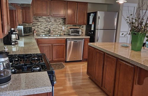 Lake Morton-Berrydale Apartment | Hiking, Biking, Golfing, Paddle Boarding, Kayaking and MORE!