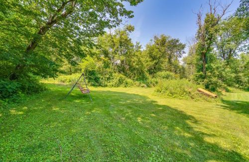Ellsworth Apartment | Hiking Nearby! Secluded Ellsworth Apartment