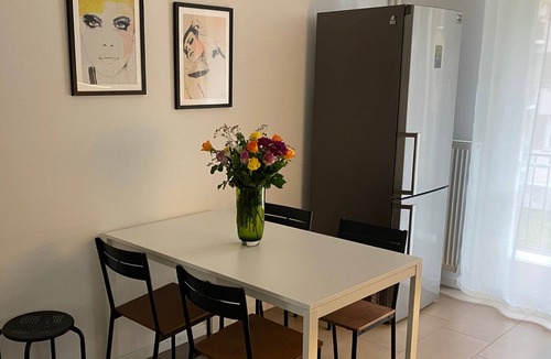 Sihlfeld Apartment | HildaFour