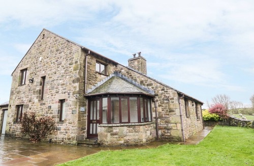 Carnforth Cottage | Hill Bank