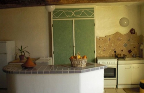 Chenay-le-Chatel Cottage | hill cottage chenay le chatel