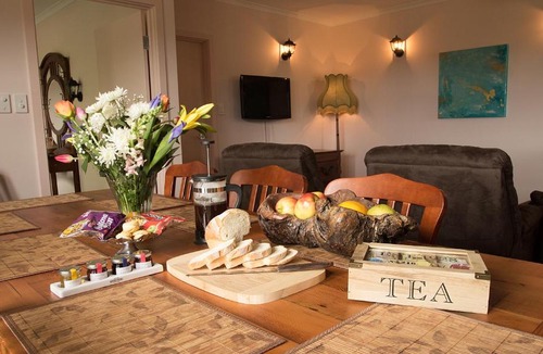 Hahndorf Bed & Breakfast | Hill Cottage Hahndorf