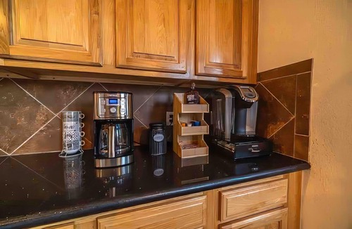 Cedar Park House | Hill Country Beauty in Red | Beautiful Large Home! Very Spacious!