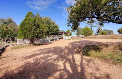 Fredericksburg House | Hill Country Cabin with hot tub and dog friendly