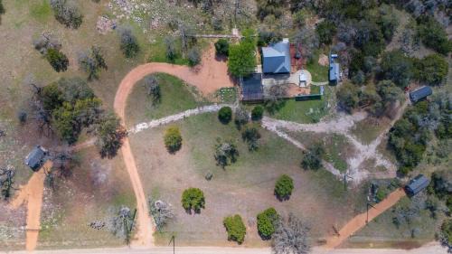 Fredericksburg House | Hill Country Cabin with hot tub and dog friendly