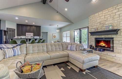 Austin House | Hill country compound! Two 4 BDRM Homes with Pools On 8 Acres Riverfront