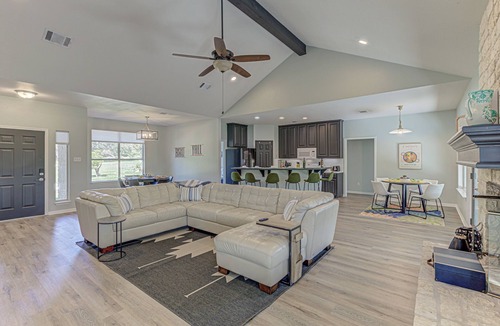 Austin House | Hill country compound! Two 4 BDRM Homes with Pools On 8 Acres Riverfront