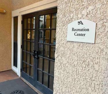 Hill Country Galleria Apartment | Hill Country Hiatus!