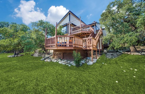 Cross Mountain House | Hill country Hidden Haven
